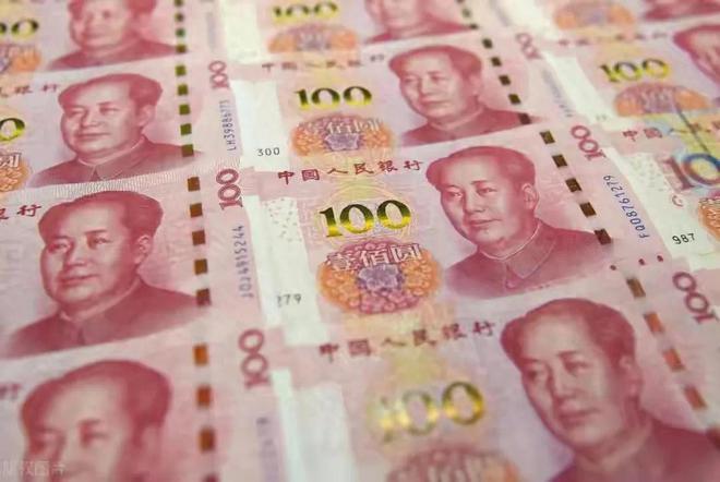 涨基调工龄20、30、40年上涨差多少OG视讯人社部确立2025年养老金上