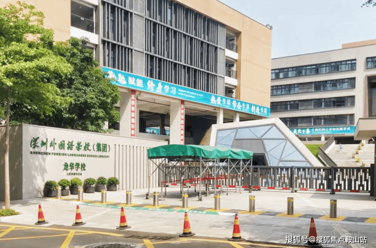心- 欢迎您丨户型价格-容积率-样板房-配套详情@售楼处OG真人中海珑悦理(售楼处)首页网站-中海珑悦理营销中(图9)